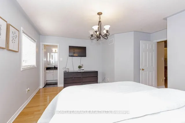Additional property image - 38 Heartleaf Cres
