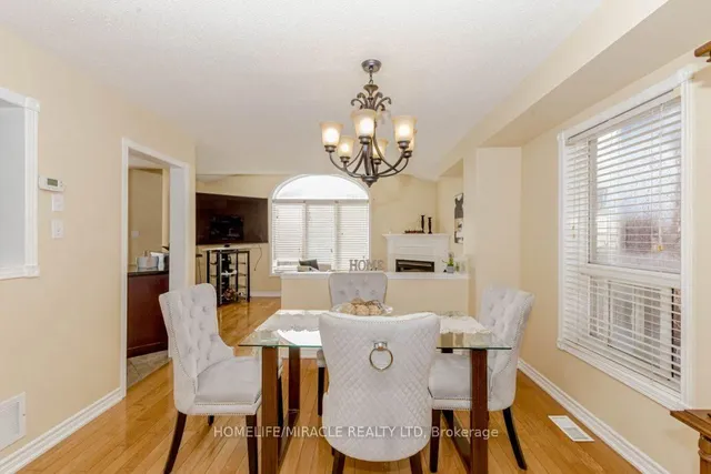 Additional property image - 38 Heartleaf Cres