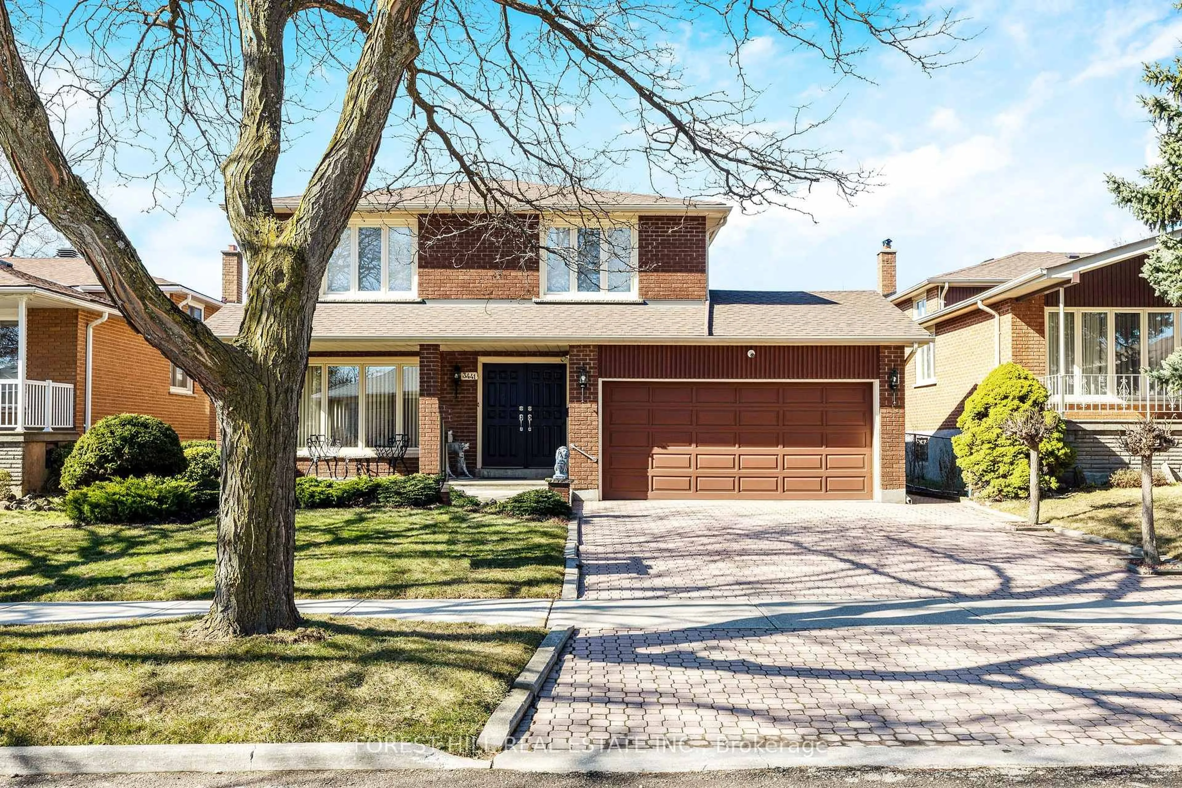 Home with brick exterior material, street for 3441 Charmaine Hts, Mississauga Ontario L5A 3C2