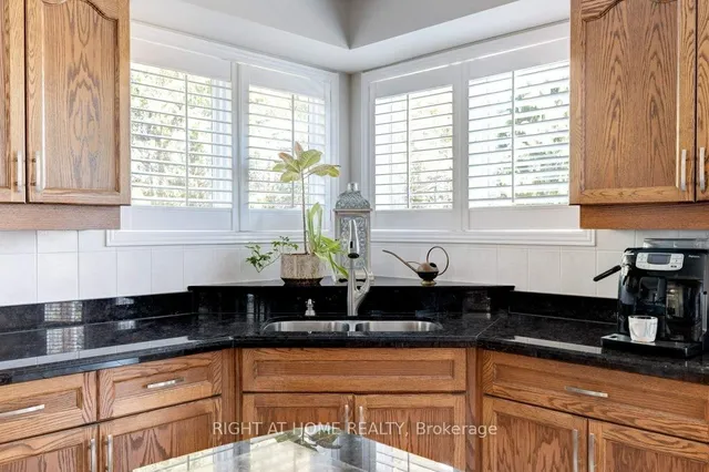 Additional image 35 of 2109 Berwick Dr