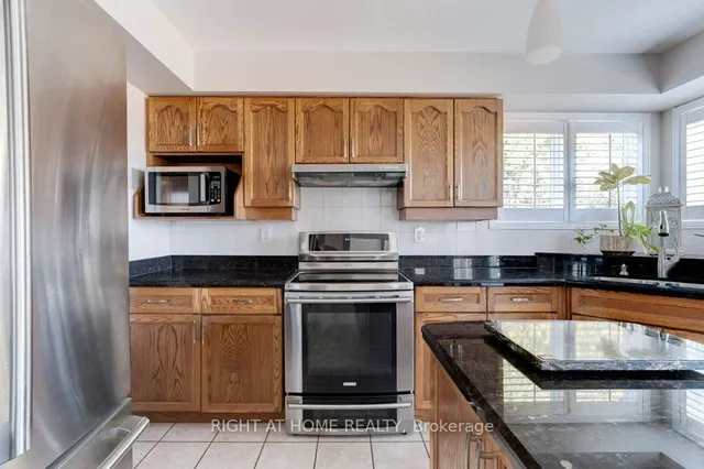 Additional image 34 of 2109 Berwick Dr