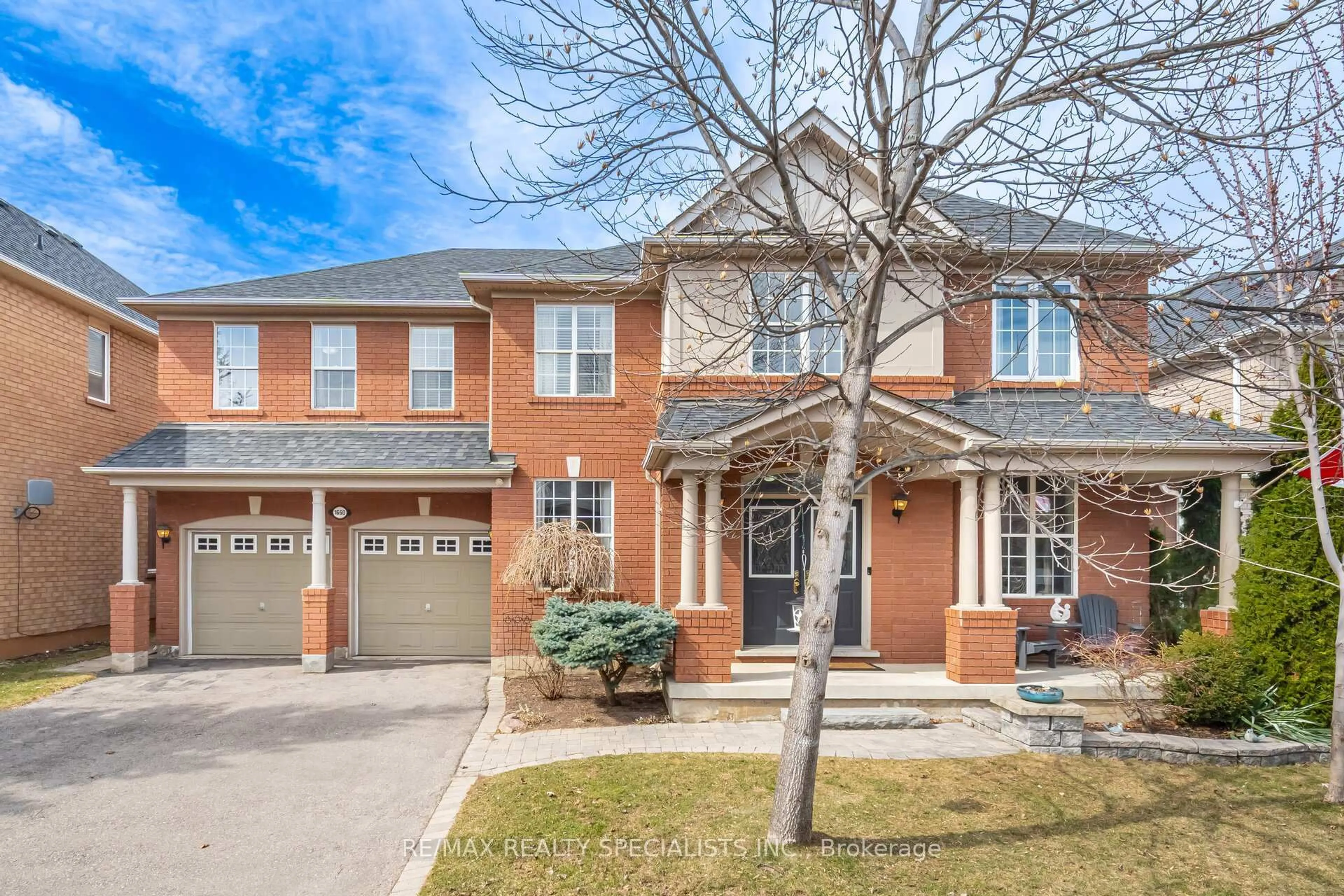 Home with brick exterior material, street for 1660 Dempsey Cres, Milton Ontario L9T 5M5