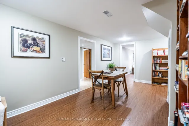 Additional property image - 648 THORNWOOD Ave