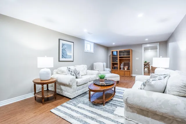 Additional property image - 648 THORNWOOD Ave