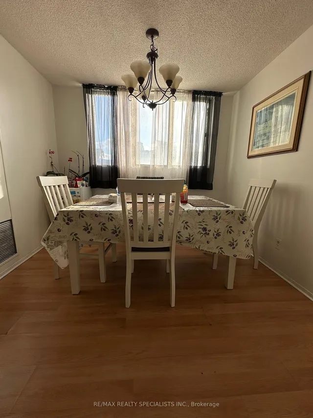 Additional property image - 3695 Kaneff Cres Unit 1602