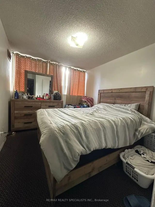 Additional property image - 3695 Kaneff Cres Unit 1602