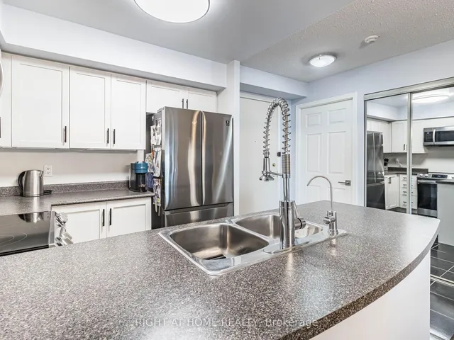 Additional image 30 of 35 Kingsbridge Garden Circ Unit 701