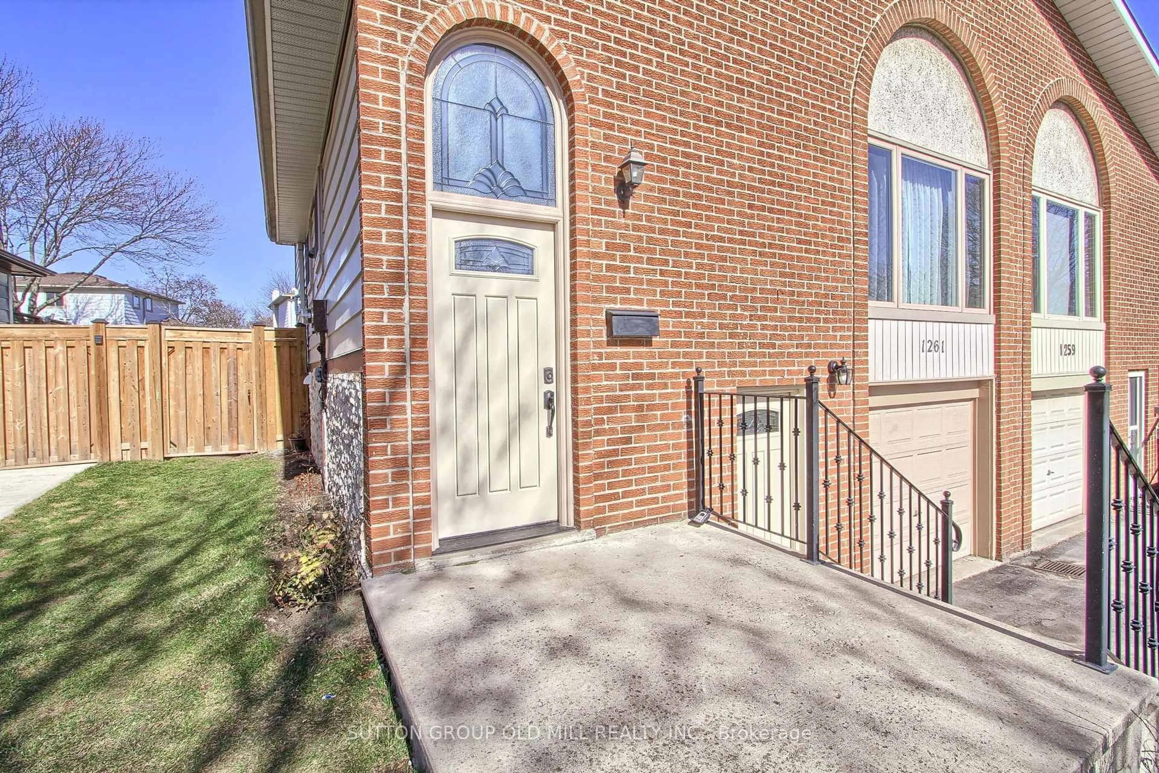 Home with brick exterior material, street for 1261 Consort Cres, Burlington Ontario L7M 1J8