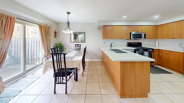 Additional property image - 167 Toba Cres