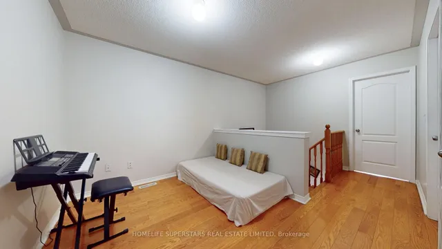 Additional property image - 167 Toba Cres