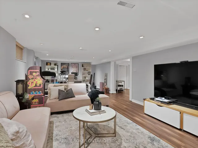 Additional property image - 26 Deanefield Cres