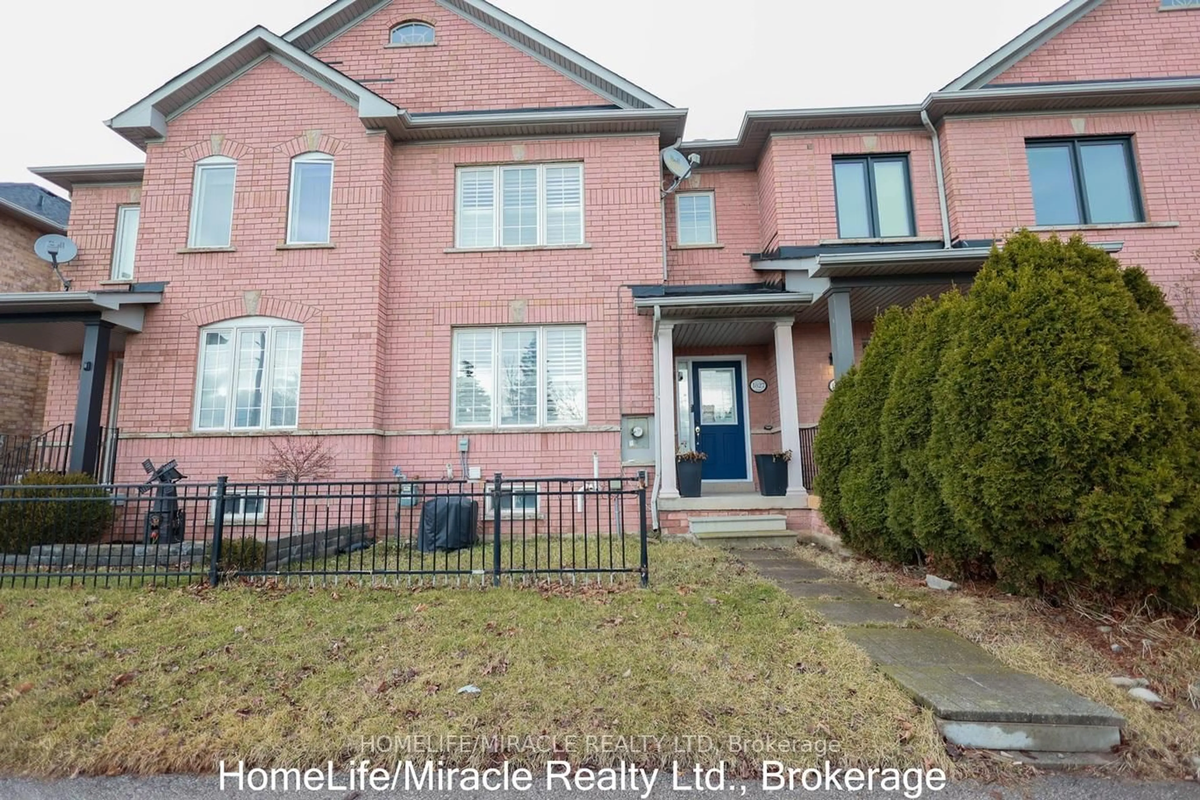 Home with brick exterior material, street for 1827 Appleby Line, Burlington Ontario L7L 7L7