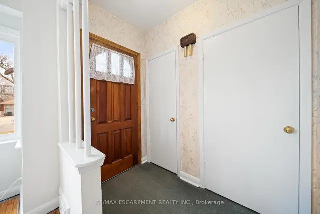 Additional property image - 3908 Bloor St