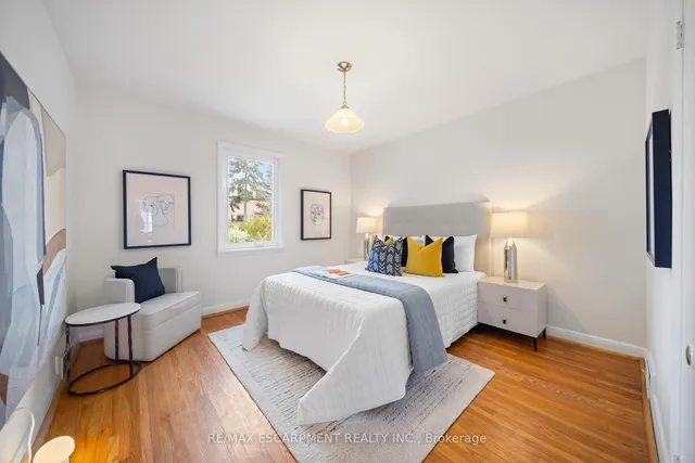 Additional property image - 3908 Bloor St