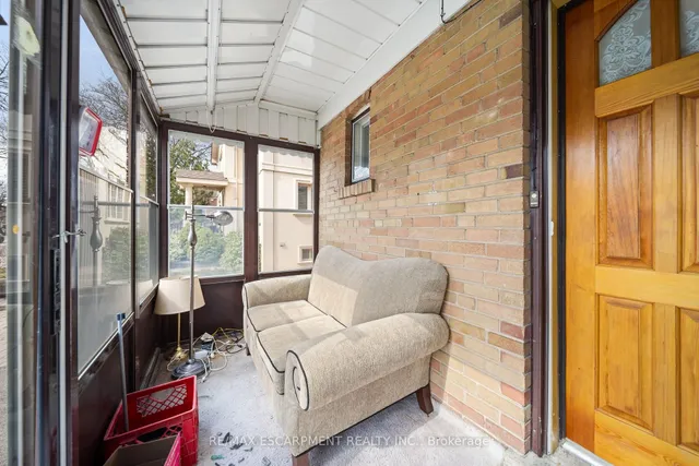 Additional property image - 3908 Bloor St