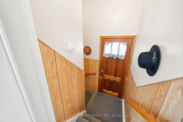 Additional property image - 3908 Bloor St