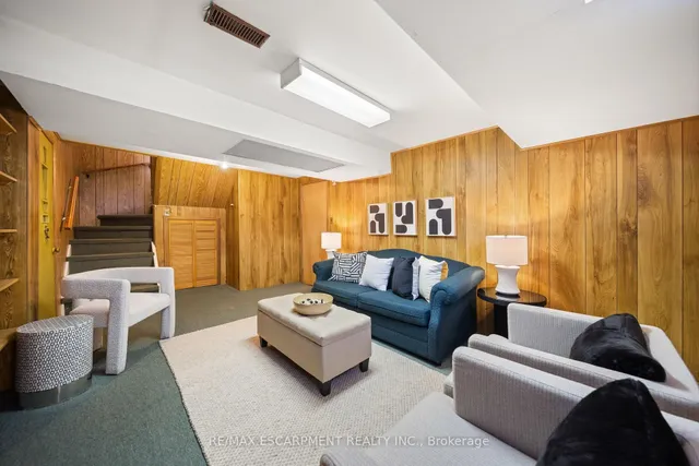 Additional property image - 3908 Bloor St