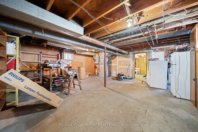Additional property image - 3908 Bloor St