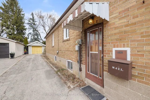 Additional property image - 3908 Bloor St