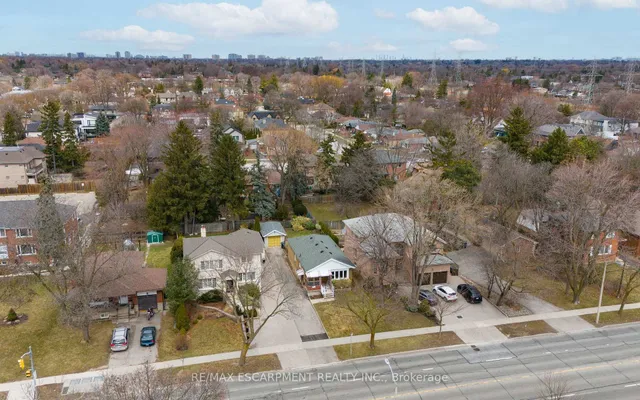 Additional property image - 3908 Bloor St