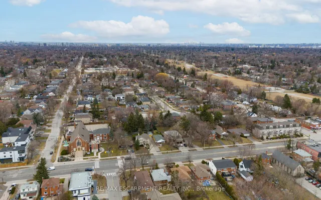 Additional property image - 3908 Bloor St