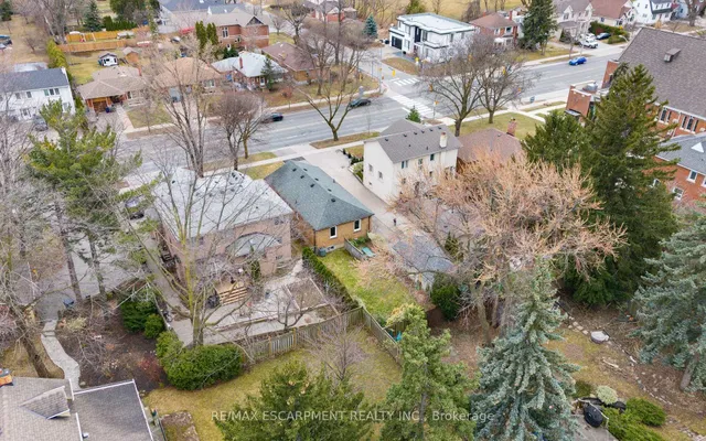 Additional property image - 3908 Bloor St