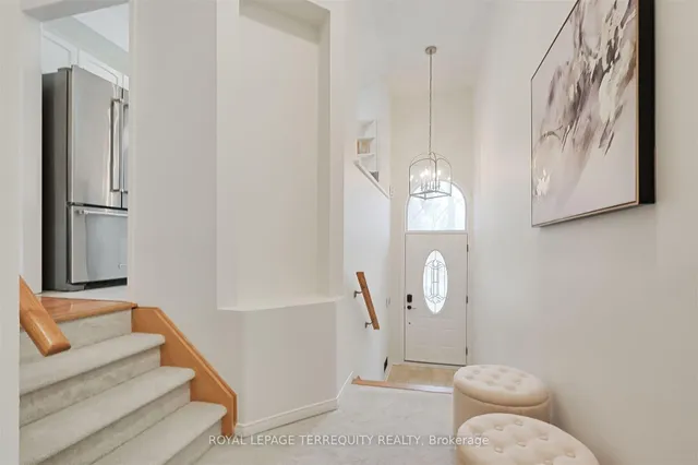 Additional property image - 176 Manitoba St Unit 7
