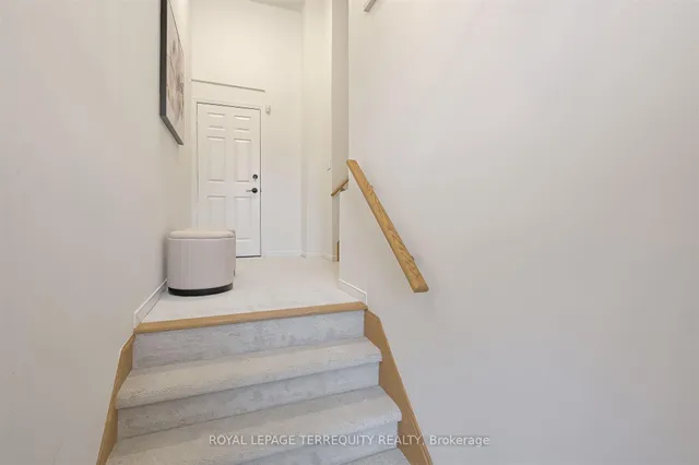 Additional property image - 176 Manitoba St Unit 7