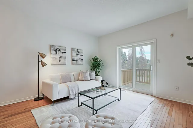 Additional property image - 176 Manitoba St Unit 7