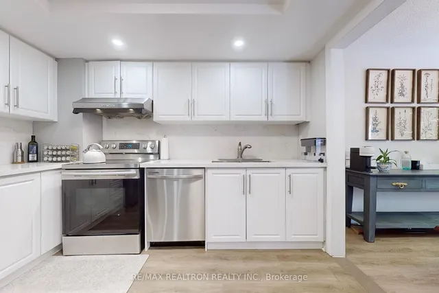 Additional property image - 5411 Lakeshore Blvd Unit 2