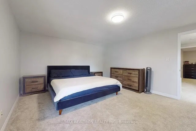 Additional property image - 5411 Lakeshore Blvd Unit 2