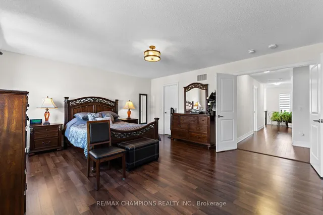 Additional property image - 151 RUSSELL CREEK Dr