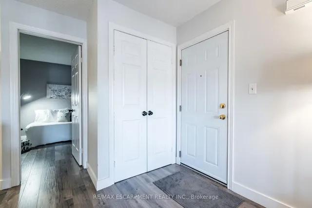 Additional property image - 2040 Cleaver Ave Unit 318