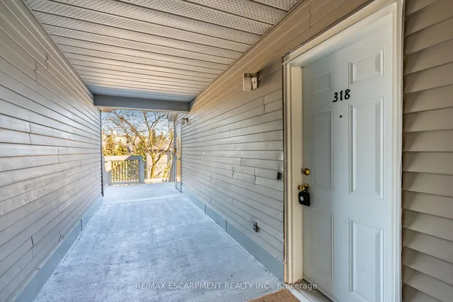 Additional property image - 2040 Cleaver Ave Unit 318