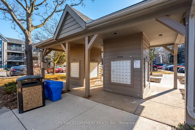 Additional property image - 2040 Cleaver Ave Unit 318