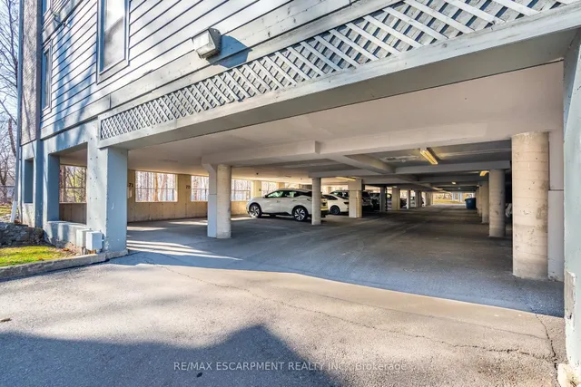 Additional property image - 2040 Cleaver Ave Unit 318