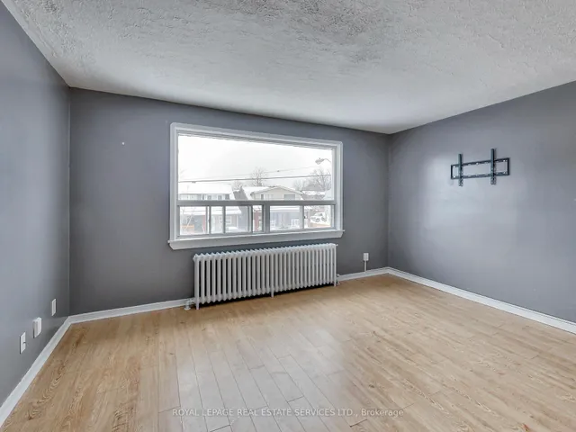 Additional property image - 197 Royal York Rd
