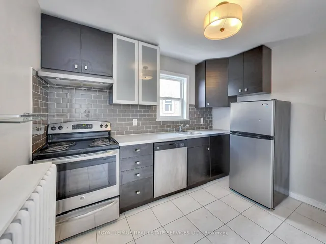 Additional property image - 197 Royal York Rd