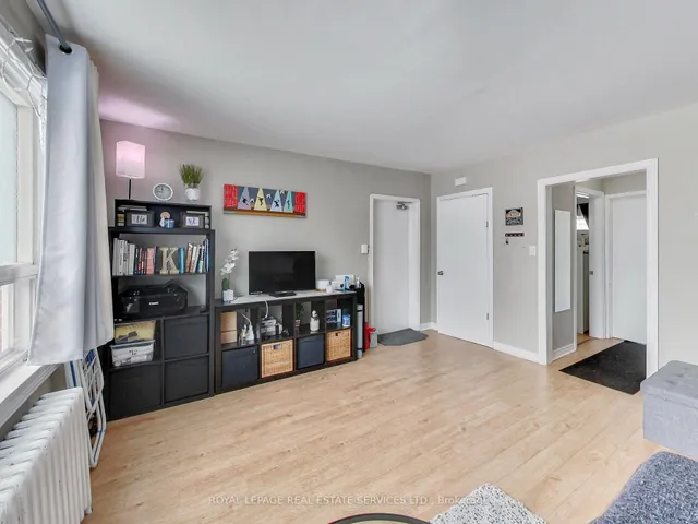Additional property image - 197 Royal York Rd