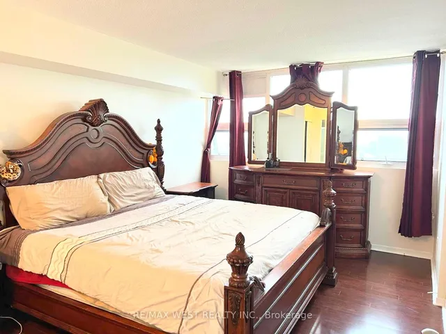 Additional property image - 8 Lisa St Unit 2506