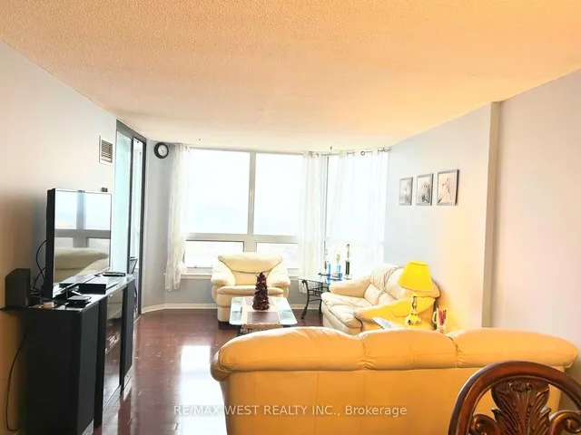 Additional property image - 8 Lisa St Unit 2506