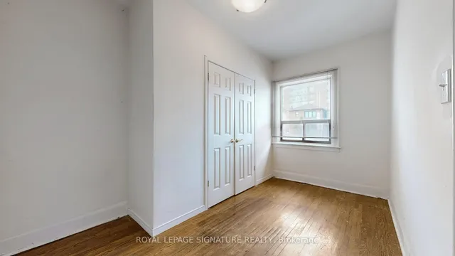 Additional property image - 1625 Keele St