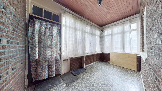Additional property image - 1625 Keele St