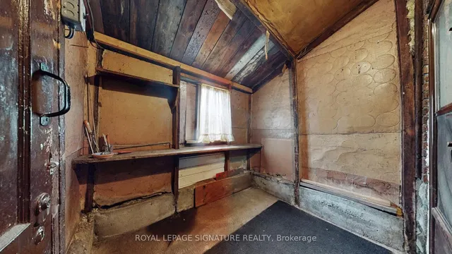 Additional property image - 1625 Keele St