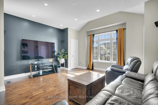 Additional property image - 33 Denali Cres