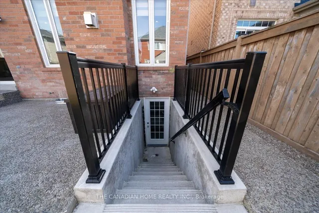 Additional property image - 33 Denali Cres