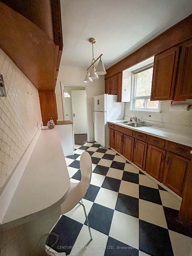 Additional property image - 115 South Kingsway N/A