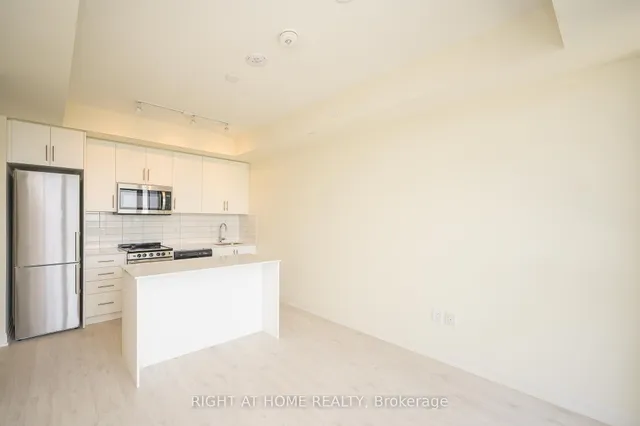 Additional image 21 of 509 Dundas St Unit 605