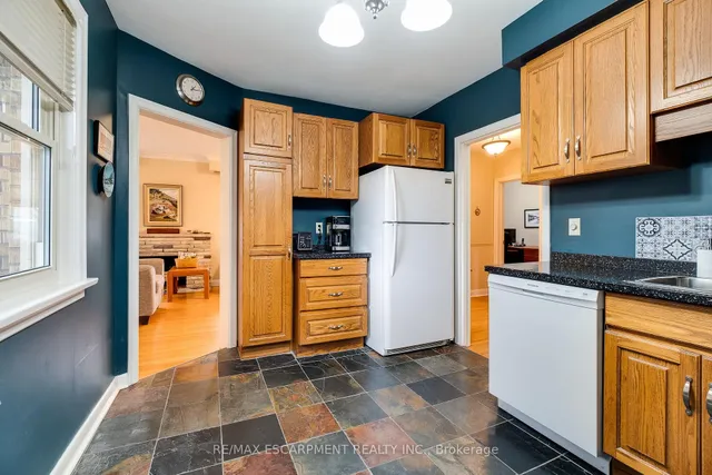 Additional property image - 1435 Alfred Cres