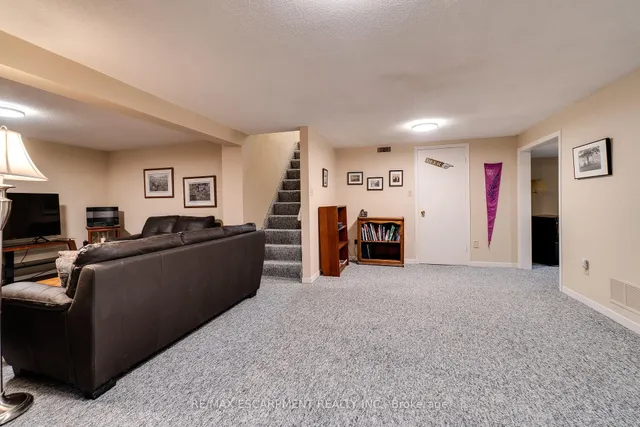 Additional property image - 1435 Alfred Cres